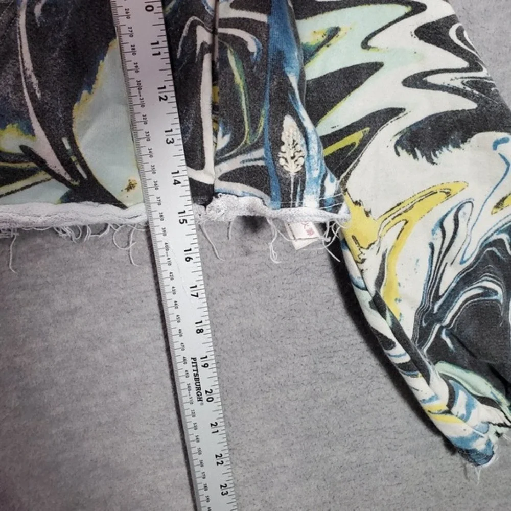 Free People Women Sweatshirt Small White Terry‎ Crop Whirlwind Printed 1/4 Zip